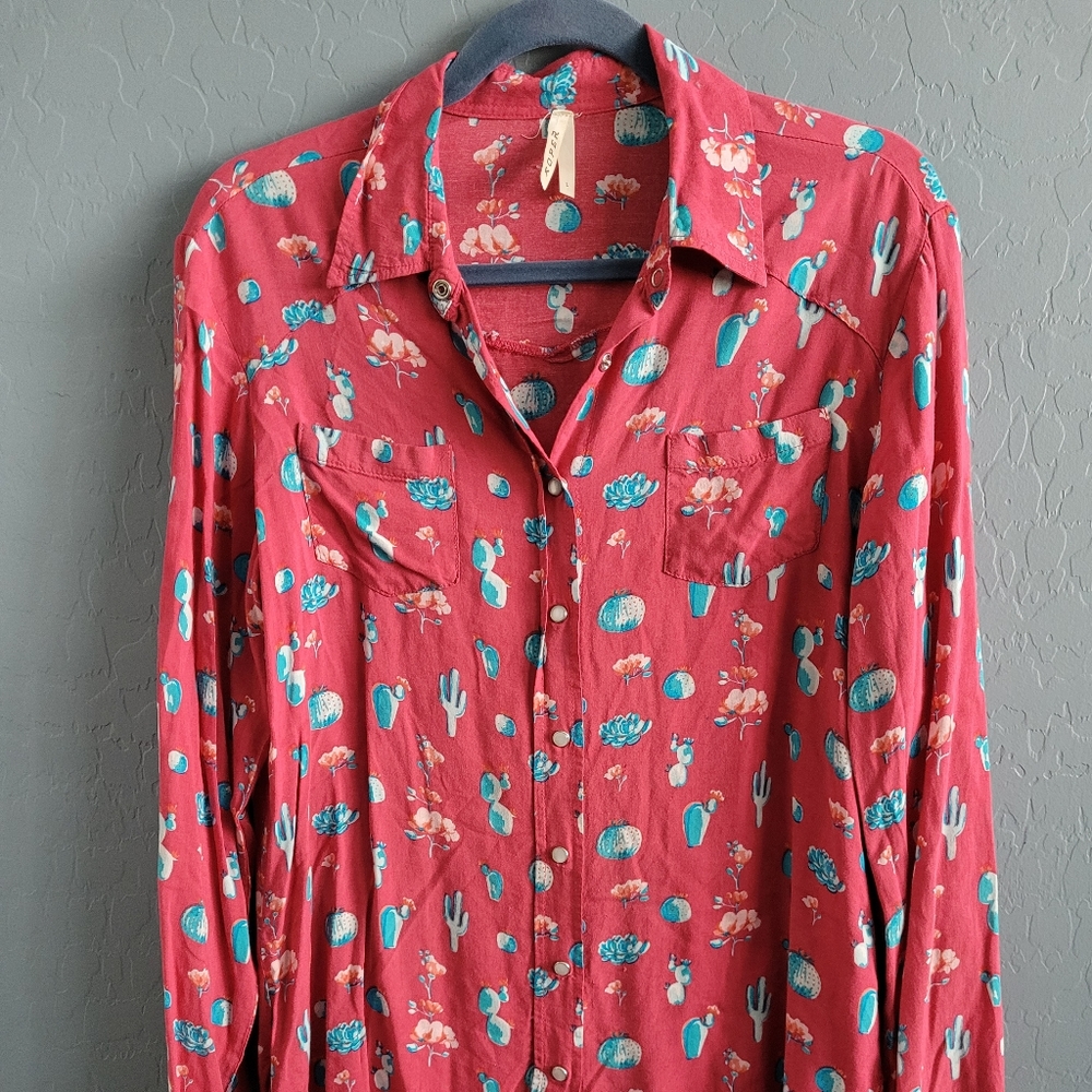 Roper Hot Pink Long Sleeved Shirt Size Large Pearl Snap Button Up Cactus Print